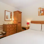 Holiday home Dogwood Timber *