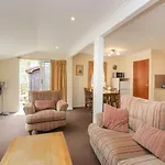 Dogwood Timber Holiday home *